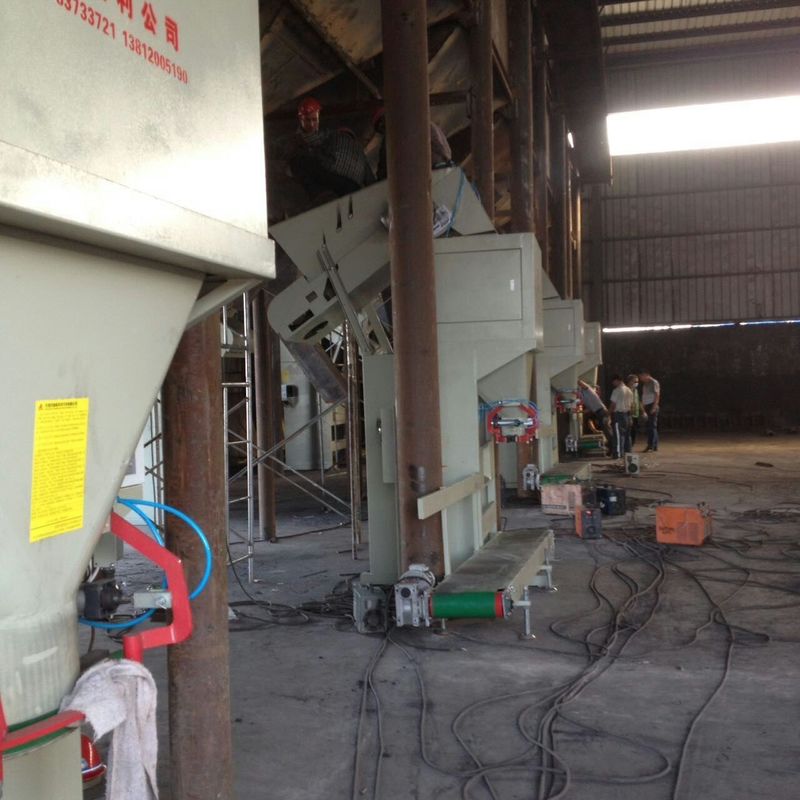 Máquina de ensacar del carbón de la buena calidad 30T/H; Ayuda del Bagger 10-50kg del carbón de leña, 500-600bags/hour